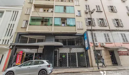 Ponto comercial para alugar na Rua Vigário José Inácio, 634, Centro Histórico, Porto Alegre, 158 m2 por R$ 4.800
