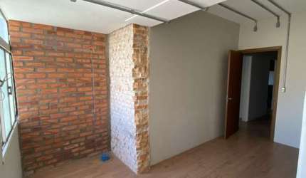 Sala comercial para alugar na Avenida Protásio Alves, 3286, Petrópolis, Porto Alegre, 71 m2 por R$ 1.150
