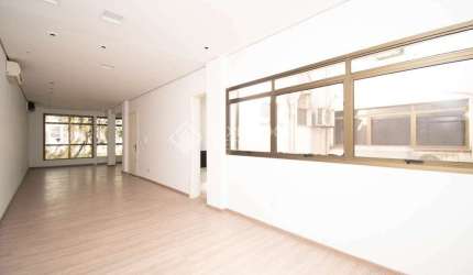 Sala comercial para alugar na Rua Padre Chagas, 240, Moinhos de Vento, Porto Alegre, 57 m2 por R$ 1.500