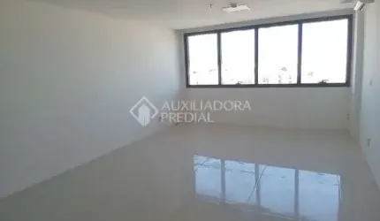 Sala comercial para alugar na Avenida Assis Brasil, 2827, Passo da Areia, Porto Alegre, 34 m2 por R$ 3.000