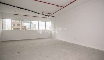 Sala comercial para alugar na Avenida Cristóvão Colombo, 2948, Floresta, Porto Alegre, 44 m2 por R$ 3.006