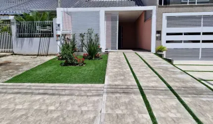 Casa com 3 quartos à venda na Rua Maria Luzardi Bertoldi, 1135, Campo de Santana, Curitiba, 75 m2 por R$ 350.000