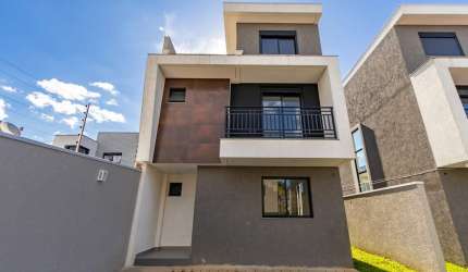 Casa com 4 quartos à venda na Rua Tucum, 26, Uberaba, Curitiba, 122 m2 por R$ 749.000