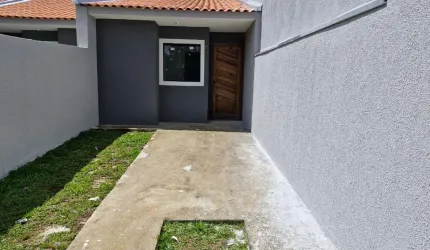 Casa com 2 quartos à venda na Rua General Luiz Carlos Pereira Tourinho, 1571, Campo de Santana, Curitiba por R$ 210.000