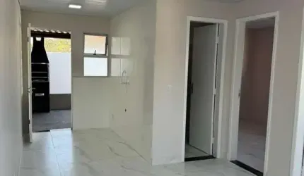 Casa em condomínio fechado com 2 quartos à venda na Rua Líbia, 289, Nações, Fazenda Rio Grande por R$ 225.000