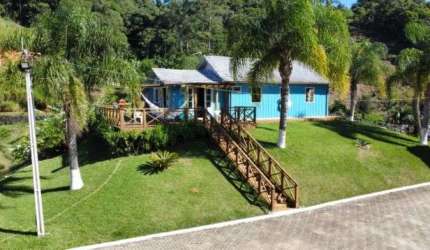Sitio em Águas Mornas