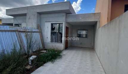 CASA Á VENDA EM UVARANAS