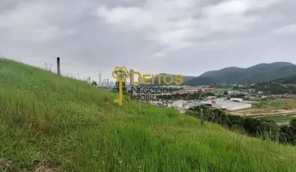 Terreno com Vista Panorâmica no bairro Nova Esperança, Balneário Camboriú - Alto do morro