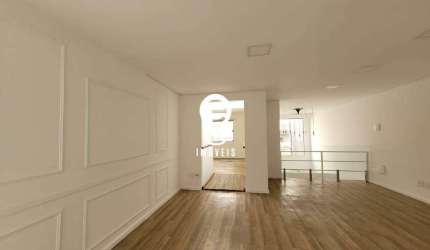 VENDO SOBRADO MODERNO E FINO ACABAMENTO 210M² - ENTRE ESTAÇÕES SANTA CRUZ E PRAÇA DA ÁRVORE