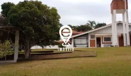 LINDA CHÁCARA DE 2.000 M² EM SERRA NEGRA!