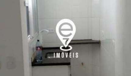 EXCELENTE STUDIO AO LADO DO METRÔ SAÚDE!