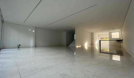 Sobrado à venda, 4 quartos, 4 suítes, Granja Julieta - São Paulo/SP