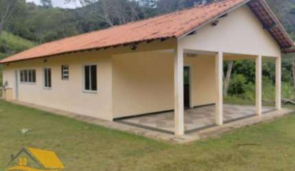 Vendo Chácara na Pedra Branca, Bom Jardim com 20 mil Mts² e Casa com 3 Quartos