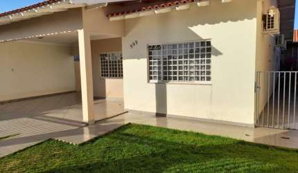 Casa com 3 quartos  à venda, 170.00 m2 por R$550000.00  - Manoel Muller - Rolandia/PR