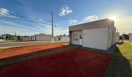 Casa em condomínio fechado com 2 quartos à venda na RUA JACOB SANSON, 15, Neves, Ponta Grossa, 220 m2 por R$ 180.000