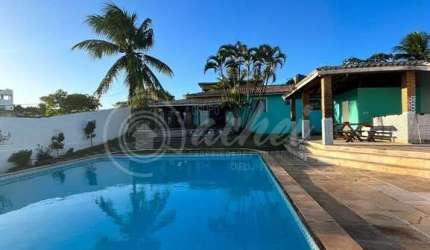 Casa à venda no bairro Jauá em Camaçari/BA