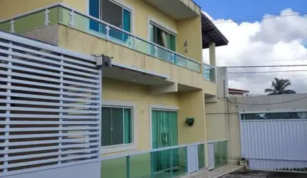 Casa à venda em Lauro de Freitas/BA
