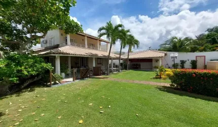 Casa à venda no bairro Centro em Lauro de Freitas/BA