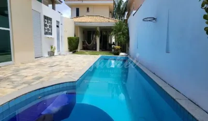 Casa à venda no bairro BURAQUINHO em Lauro de Freitas/BA