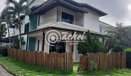 Casa de condomínio reformada 4/4 nascente