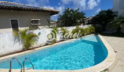Casa de Condomínio 4/4 à venda na Av. Priscila Dutra