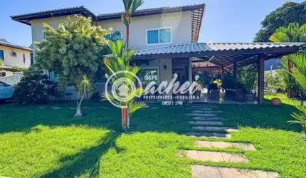 Casa de Condomínio 4/4 com energia solar na Priscila Dutra