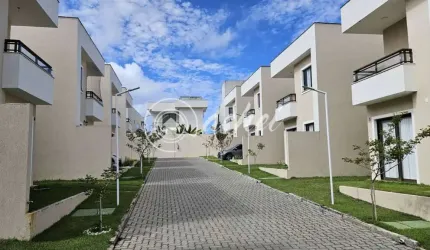 Casa de Condomínio 4/4 para locação em Nova Abrantes - Camaçari