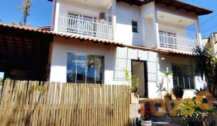 Casa com 4 quartos à venda na São Benedito, 1121, Parque das Laranjeiras, Goiânia por R$ 1.680.000