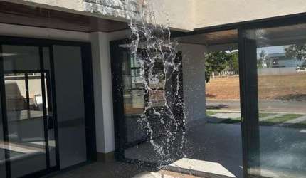 Casa em condomínio fechado com 3 quartos à venda na Croácia Qd 02 LT 07, 1, Terras Alpha Residencial 2, Senador Canedo por R$ 950.000