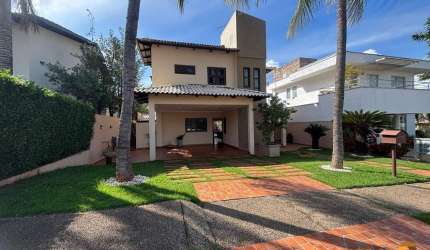 Casa em condomínio fechado com 3 quartos à venda na Sb9, 12, Loteamento Portal do Sol I, Goiânia por R$ 1.650.000