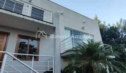 Casa de Condomínio com 4 Quartos e 6 banheiros à Venda, 400 m² por R$ 1.480.000