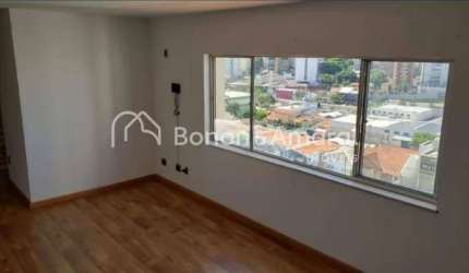 Apartamento com 3 Quartos e 2 banheiros à Venda, 110m² por R$ 630.000