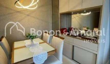 Apartamento com 3 Quartos sendo 1 suíte, 2 banheiros e 2 vagas à Venda, 75 m²