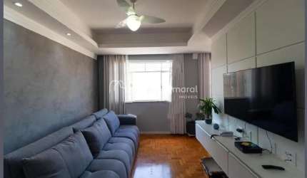 Apartamento com 3 Quartos e 2 banheiros à Venda, 110 m² por R$ 424.000