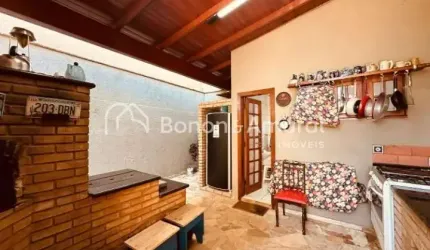 Casa à venda com 255 m² e 3 Quartos no Vivenda das Quaresmeiras em Valinhos/SP