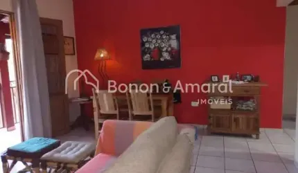 &amp;#34;Casa Charmosa em Condomínio Fechado com Vista Deslumbrante em Valinhos&amp;#34;