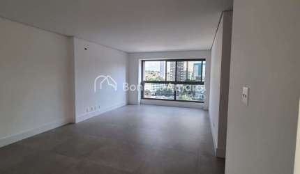Apartamento à venda no Bairro Cambuí em Campinas -SP