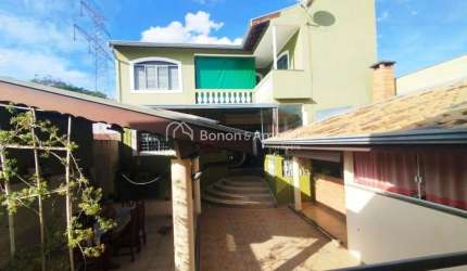 Imóvel Amplo e Versátil - Ideal para Uso Residencial ou Comercial | Fácil Acesso à Rodovia