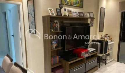 Apartamento Reformado e Bem Localizado no Flamboyant