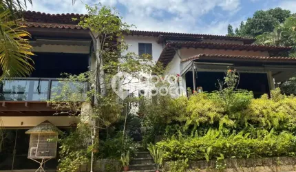 Casa com 6 quartos à venda na Estrada de Itajuru, Itanhangá, Rio de Janeiro, 597 m2 por R$ 2.600.000