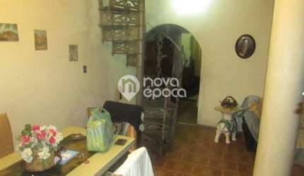 Casa em condomínio fechado com 4 quartos à venda na Rua Castro Alves, Méier, Rio de Janeiro, 134 m2 por R$ 477.000