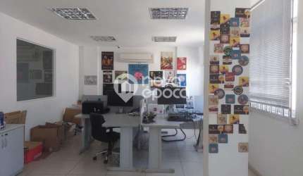 Prédio com 17 salas à venda na Rua Gonçalves, Santa Teresa, Rio de Janeiro, 2786 m2 por R$ 2.600.000