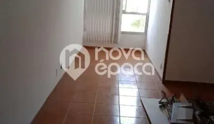 Apartamento com 2 quartos à venda na Avenida Ministro Edgard Romero, Madureira, Rio de Janeiro, 48 m2 por R$ 180.000