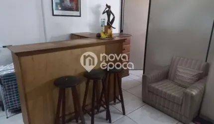 Kitnet / Stúdio à venda na Rua Irineu Marinho, Centro, Rio de Janeiro, 28 m2 por R$ 160.000
