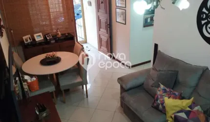 Casa em condomínio fechado com 4 quartos à venda na Rua José Bonifácio, Todos os Santos, Rio de Janeiro, 172 m2 por R$ 690.000