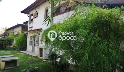 Casa em condomínio fechado com 4 quartos à venda na Avenida Miguel Antônio Fernandes, Recreio dos Bandeirantes, Rio de Janeiro, 216 m2 por R$ 1.100.000