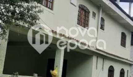 Casa em condomínio fechado com 4 quartos à venda na Rua Casimiro de Abreu, Pilares, Rio de Janeiro, 400 m2 por R$ 800.000