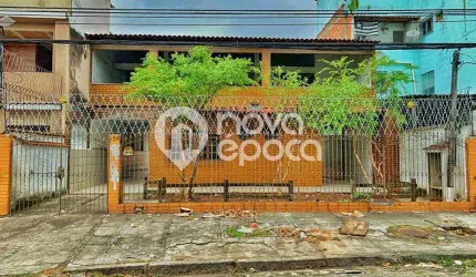 Casa em condomínio fechado com 4 quartos à venda na Rua Ícaro, Curicica, Rio de Janeiro, 365 m2 por R$ 691.000