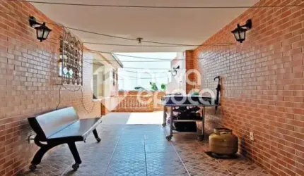 Casa com 3 quartos à venda na Rua Ferreira de Araújo, São Cristóvão, Rio de Janeiro, 207 m2 por R$ 560.000