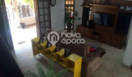 Casa em condomínio fechado com 5 quartos à venda na Rua Pracinha José Varela, Pitangueiras, Rio de Janeiro, 283 m2 por R$ 910.000